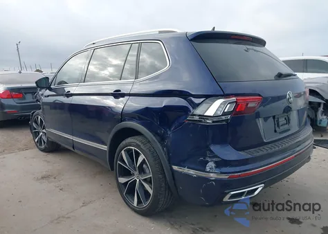 2024 Volkswagen Tiguan 2.0T Sel R-Line z USA, uszkodzony, nr VIN 3VV4B7AX2RM058347